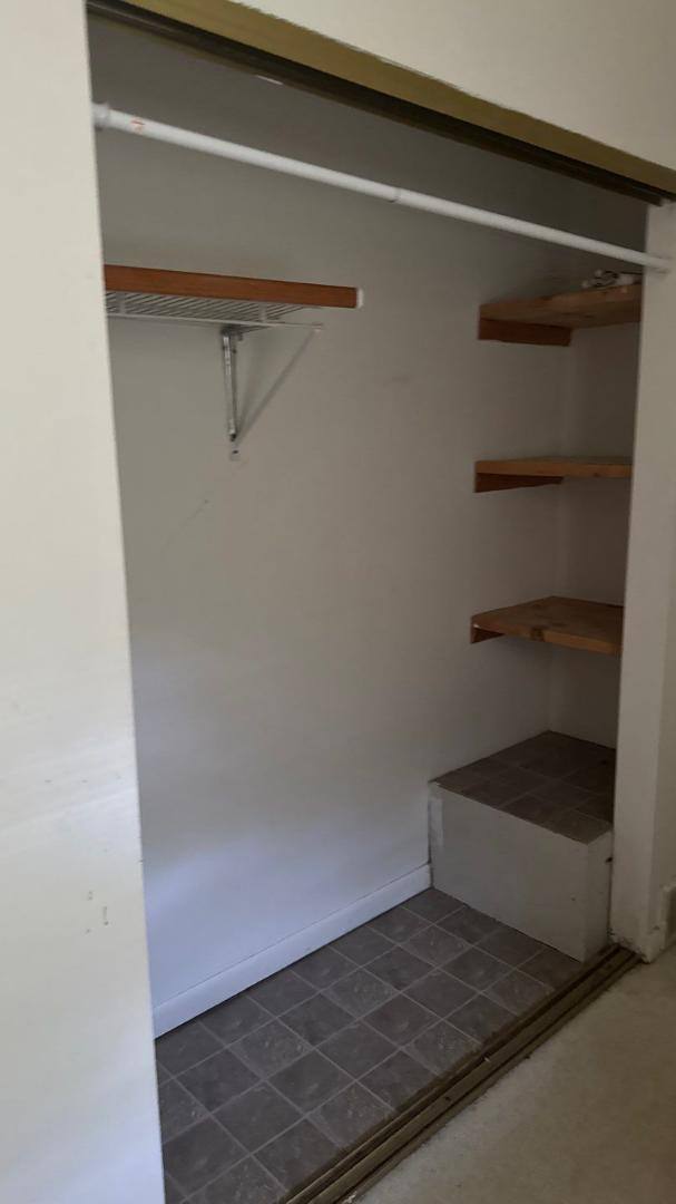Apartment for rent at 427 Normal Rd #18, Dekalb, IL 60115