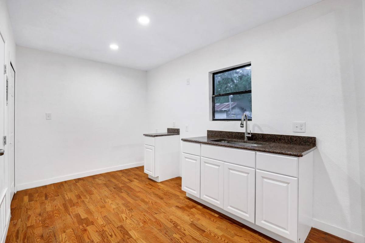 Apartment for rent at 1920 Leal St #A, San Antonio, TX 78207