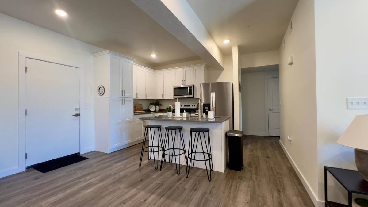 Apartment for rent at 4576 S 900E #306, Salt Lake City, UT 84117
