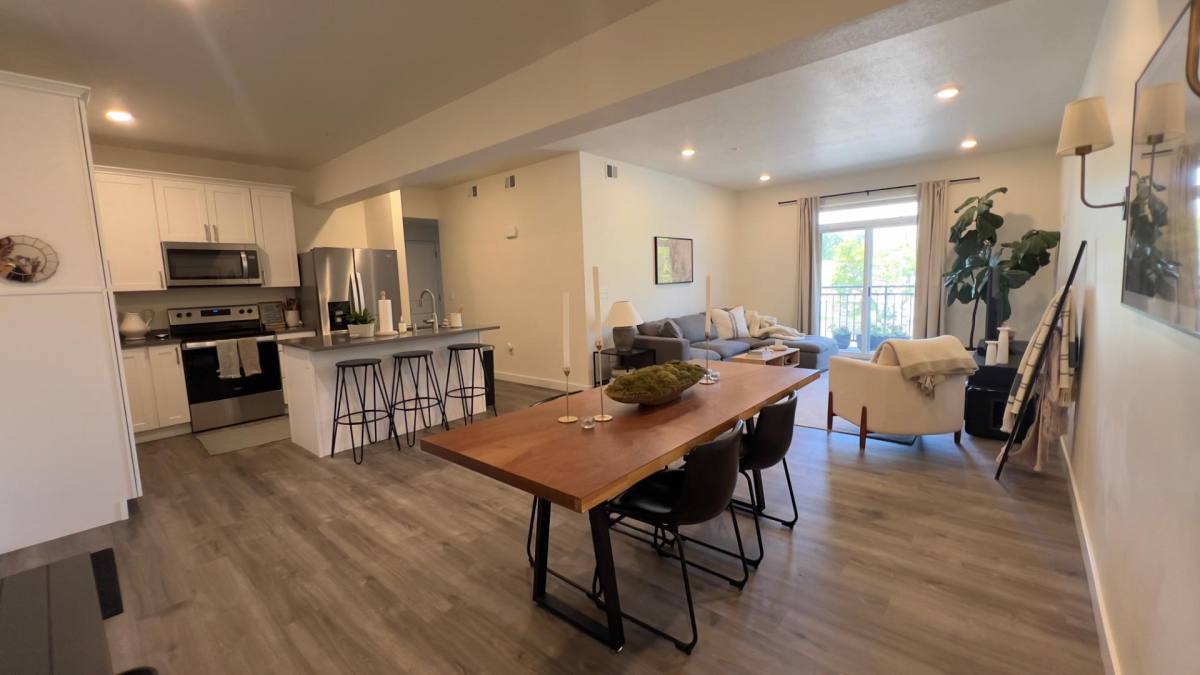 Apartment for rent at 4576 S 900E #306, Salt Lake City, UT 84117