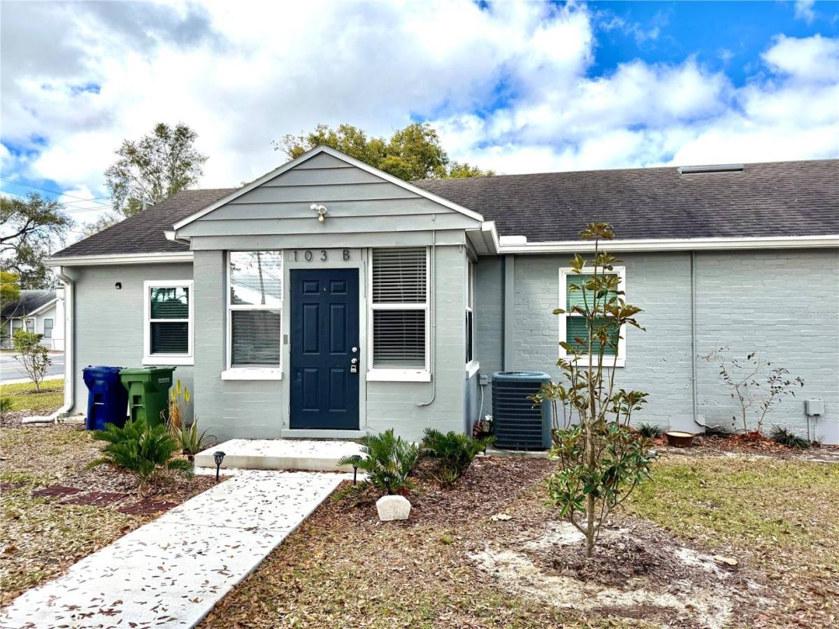 Apartment for rent at 103 4th St SE #B, Winter Haven, FL 33880
