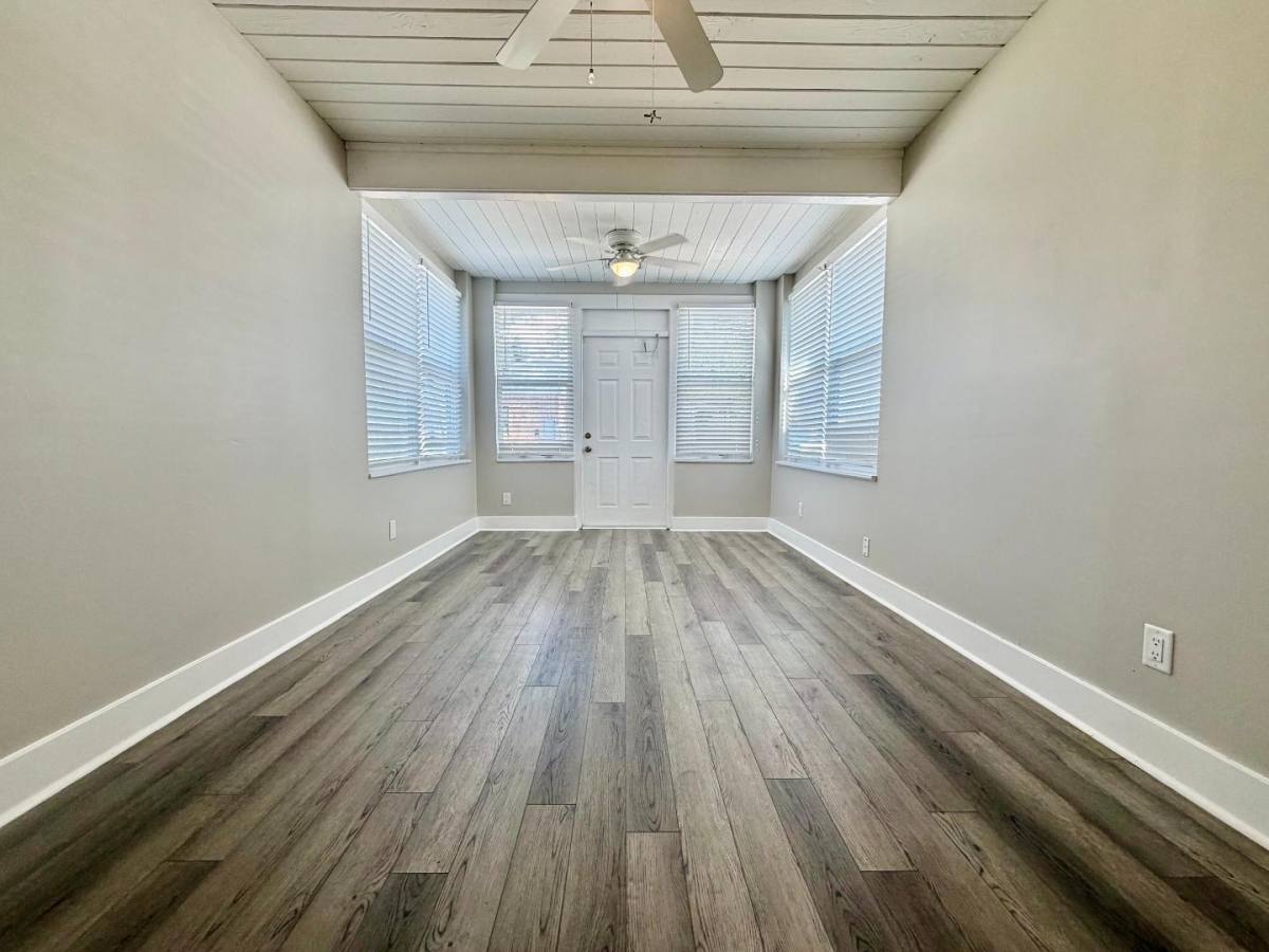 Apartment for rent at 103 4th St SE #B, Winter Haven, FL 33880