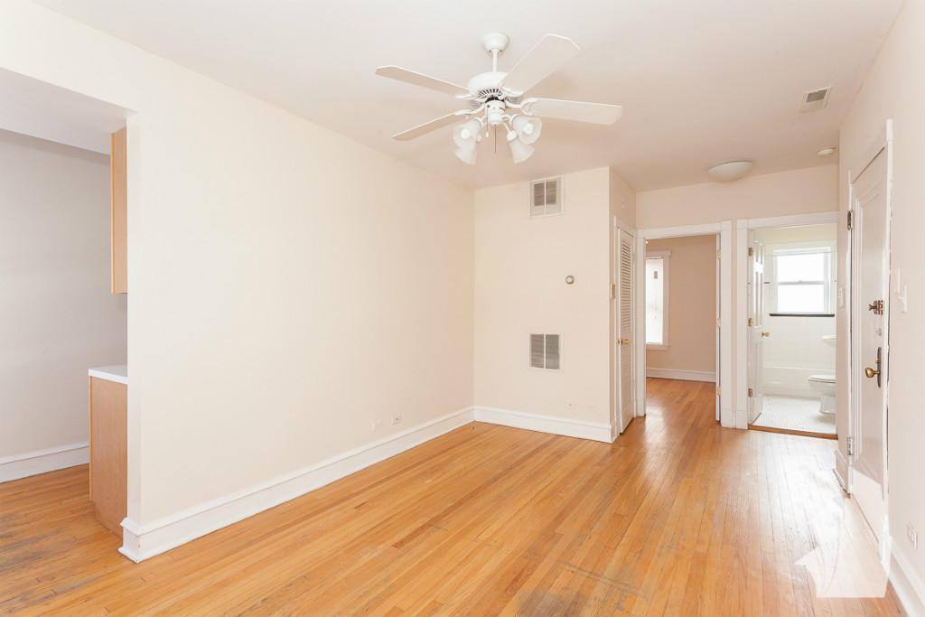 Apartment for rent at 1200 W Wellington Ave #2, Chicago, IL 60657