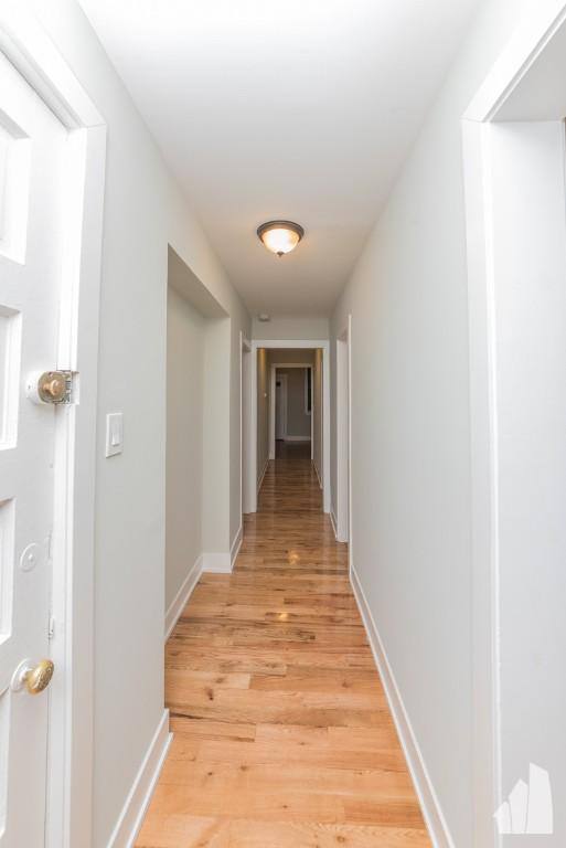 Apartment for rent at 627 W Oakdale Ave #629-4, Chicago, IL 60657