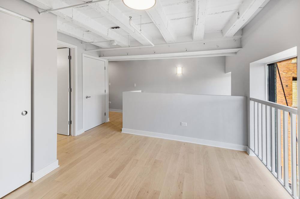 Apartment for rent at 4637 N Ashland #204, Chicago, IL 60640