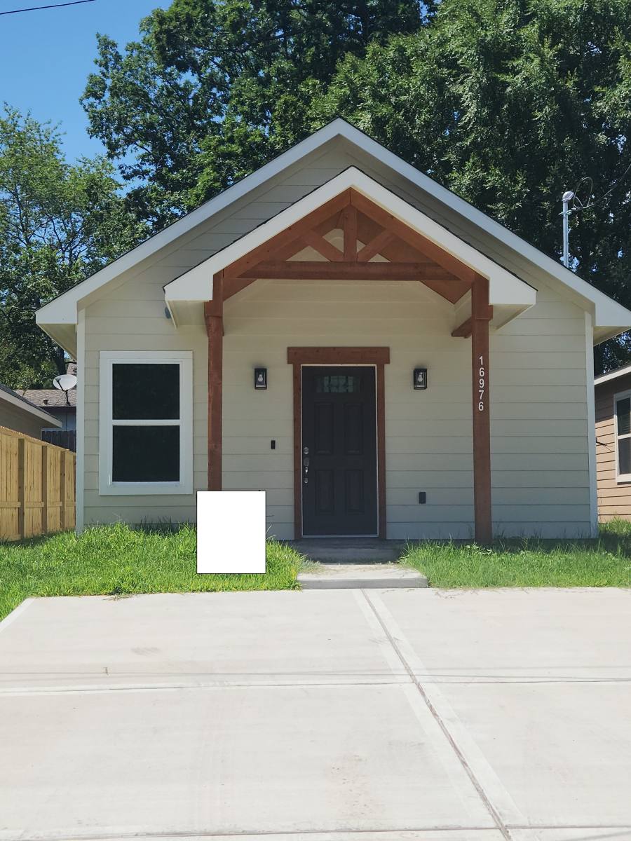 House for rent at 16931 W Juneau St, Montgomery, TX 77316