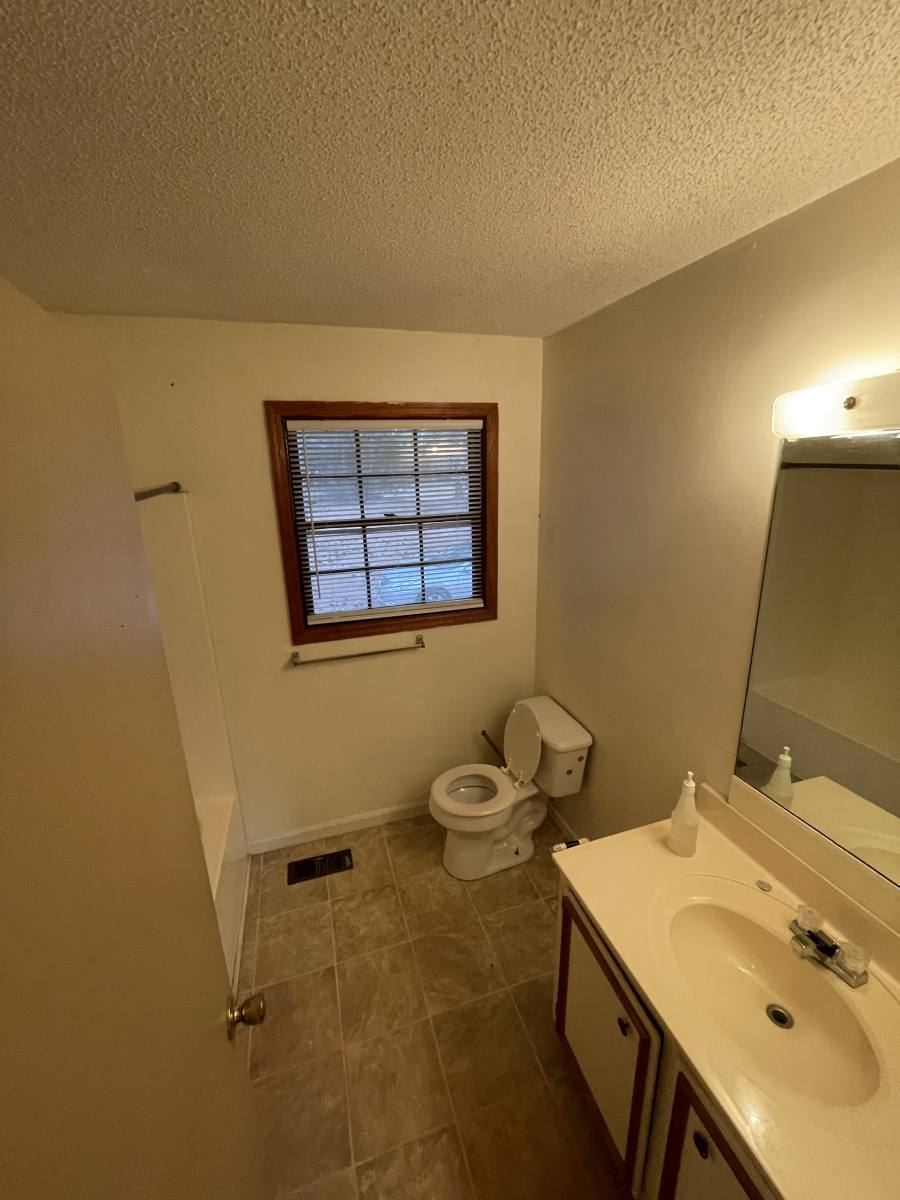Townhouse for rent at 2851 Harris St NE, Orangeburg, SC 29118