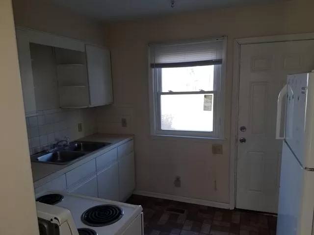 Townhouse for rent at 1298 E 18th Ave, Columbus, OH 43211
