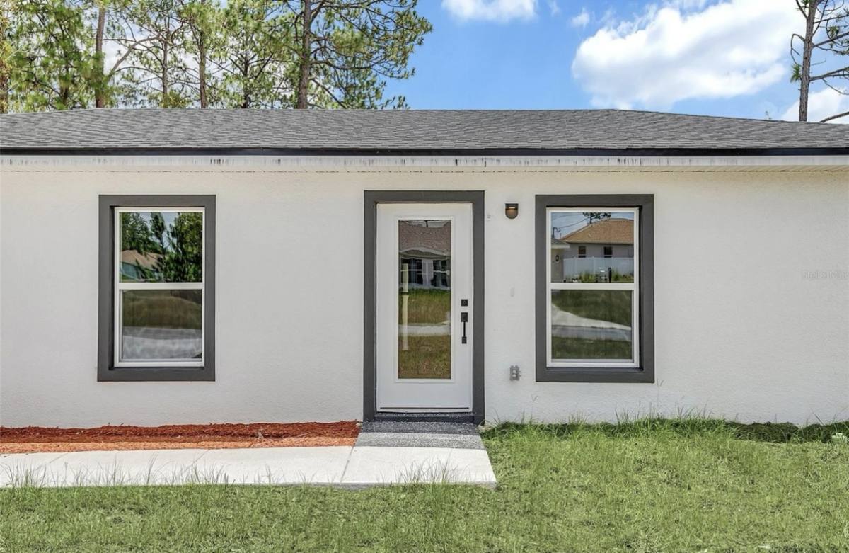 House for rent at 131 Redwood Track Course, Ocala, FL 34472