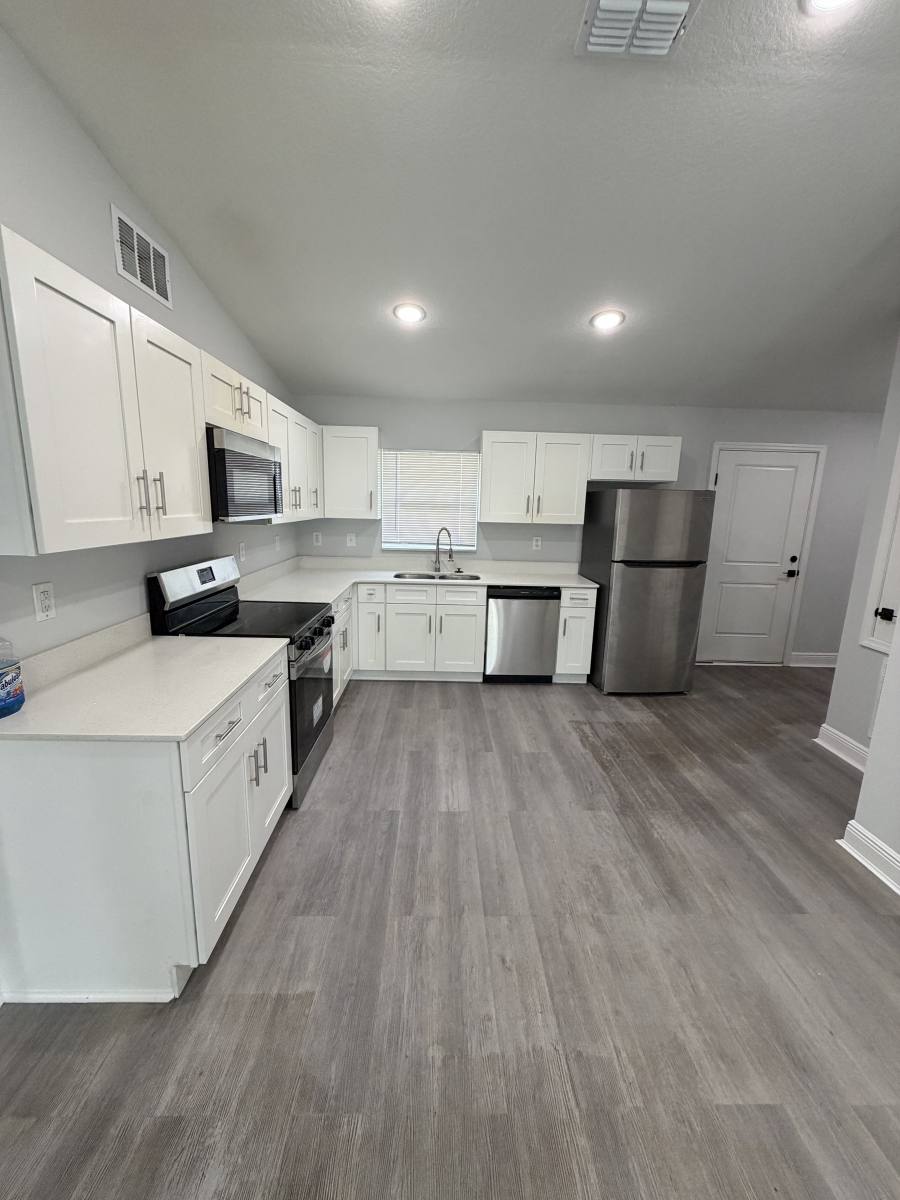 House for rent at 131 Redwood Track Course, Ocala, FL 34472