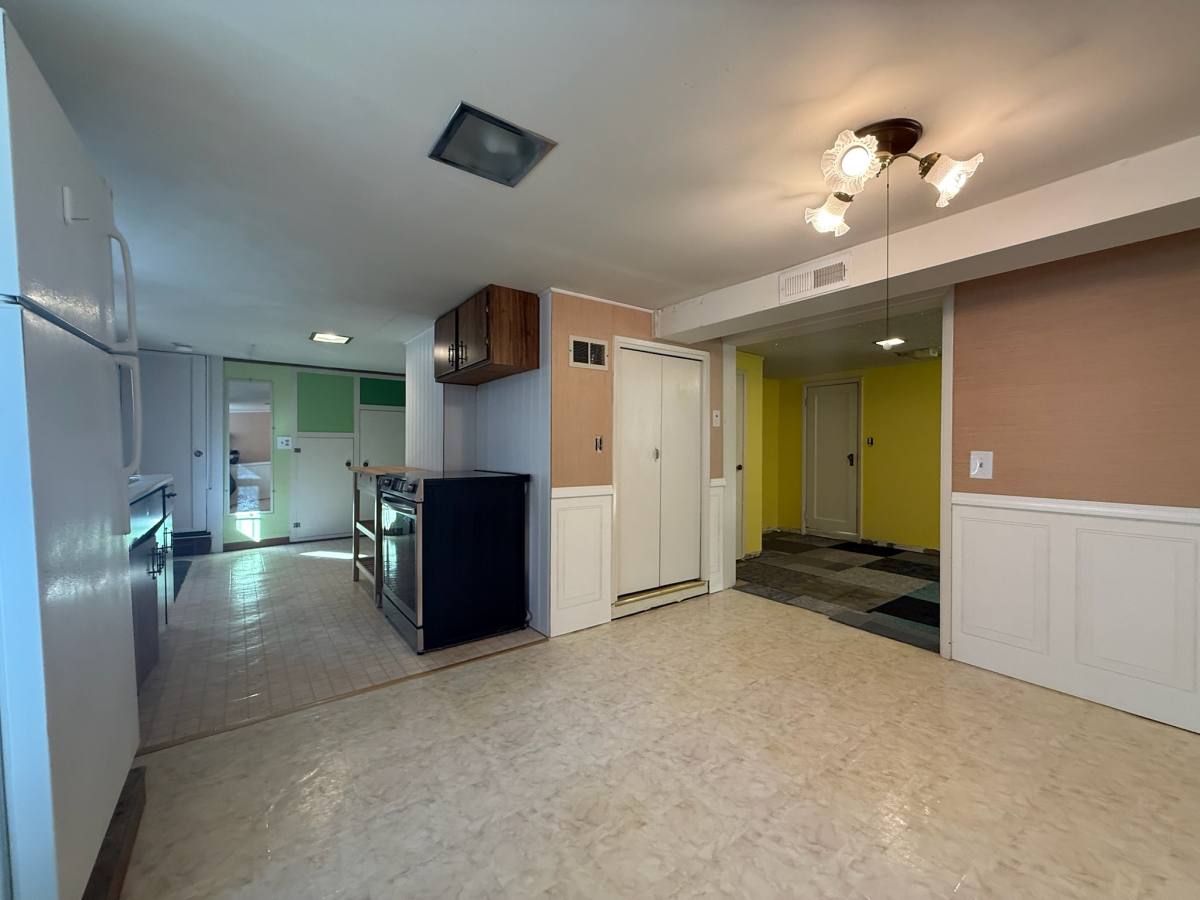 Apartment for rent at 4008 S 114th St, Seattle, WA 98168