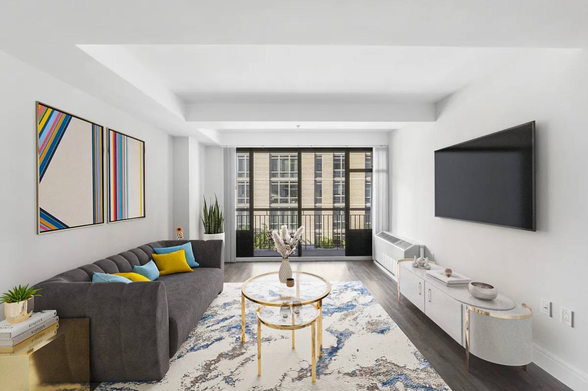 Apartment for rent at 354 E 91st St #902, New York, NY 10128