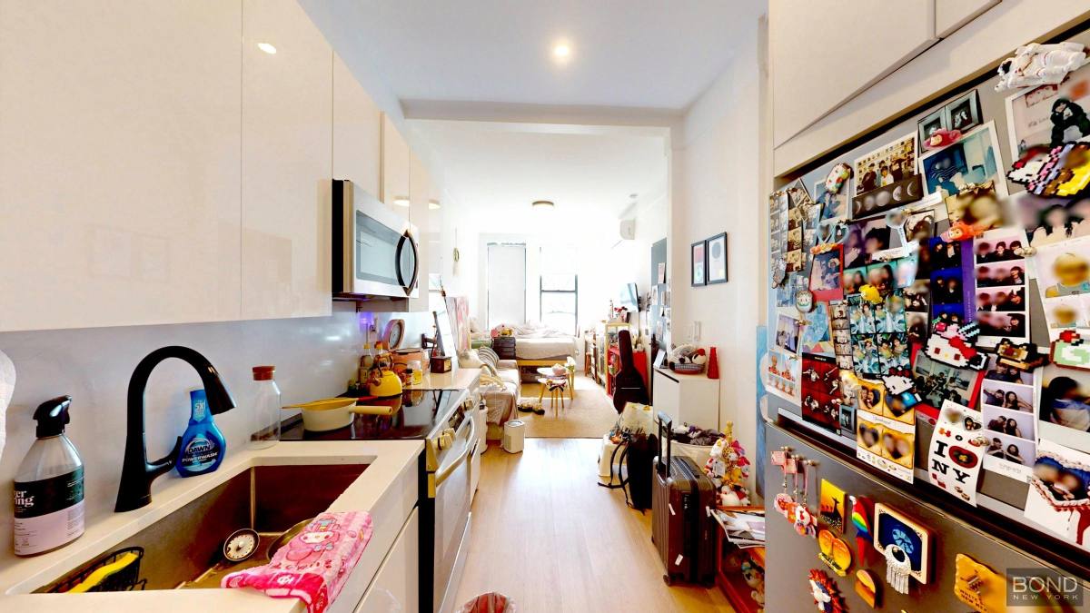 Apartment for rent at 313 S 4th St #1C, Brooklyn, NY 11211