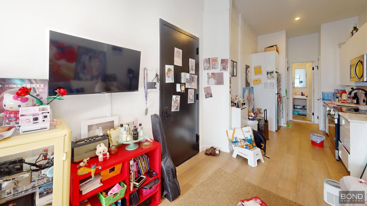 Apartment for rent at 313 S 4th St #1C, Brooklyn, NY 11211