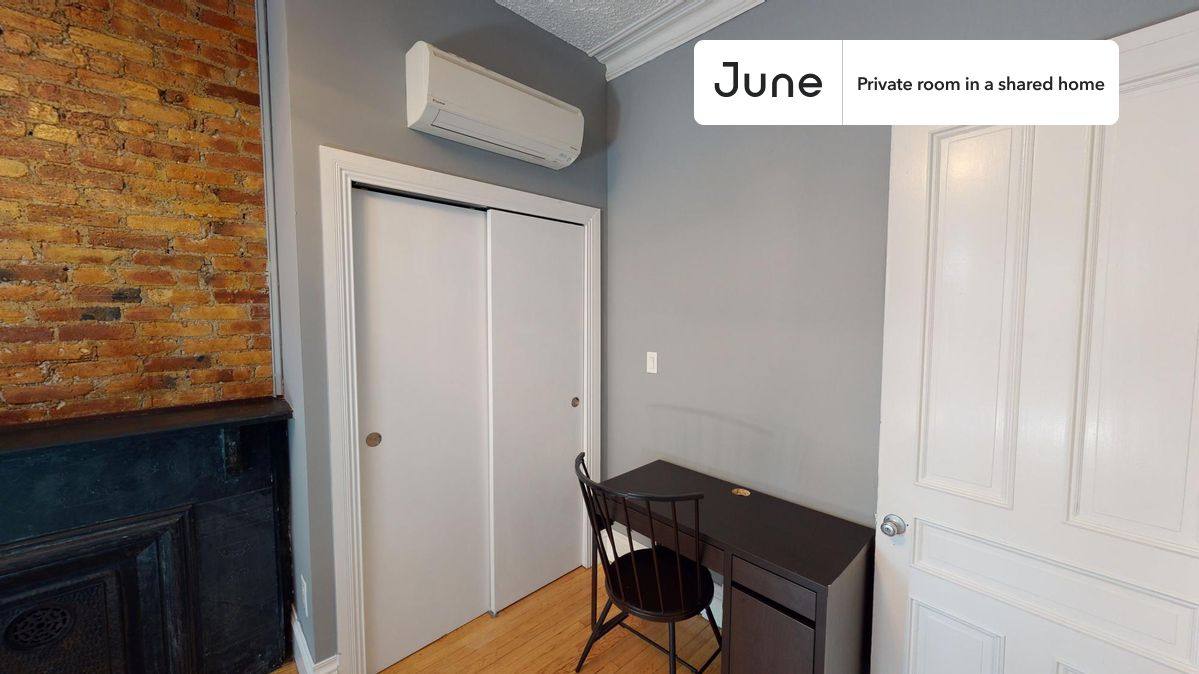 Apartment for rent at 421 36th St E, Brooklyn, NY 11232