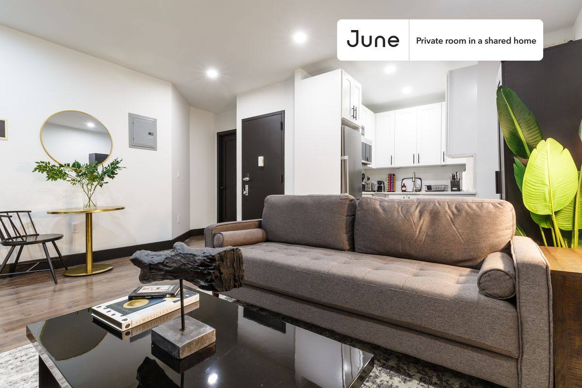 Apartment for rent at 944 Columbus Ave #A, New York, NY 10025