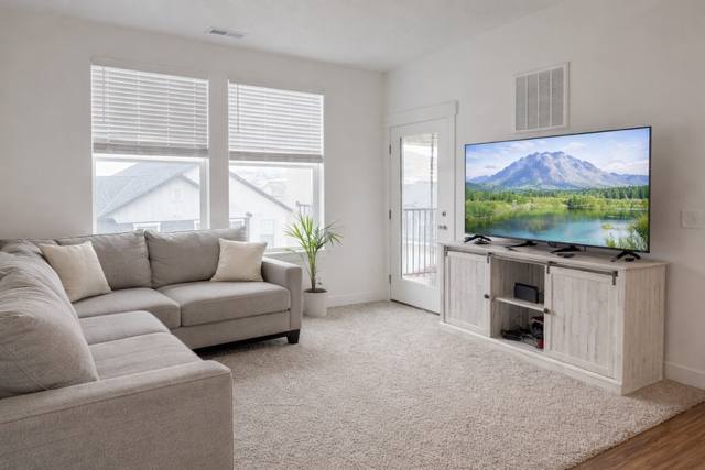 Apartment for rent at 874 N Hemsworth Way #R301, Saratoga Springs, UT 84045