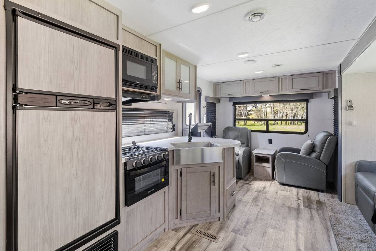 Apartment for rent at 21581 Phoenix Lake Rd, Sonora, CA 95370
