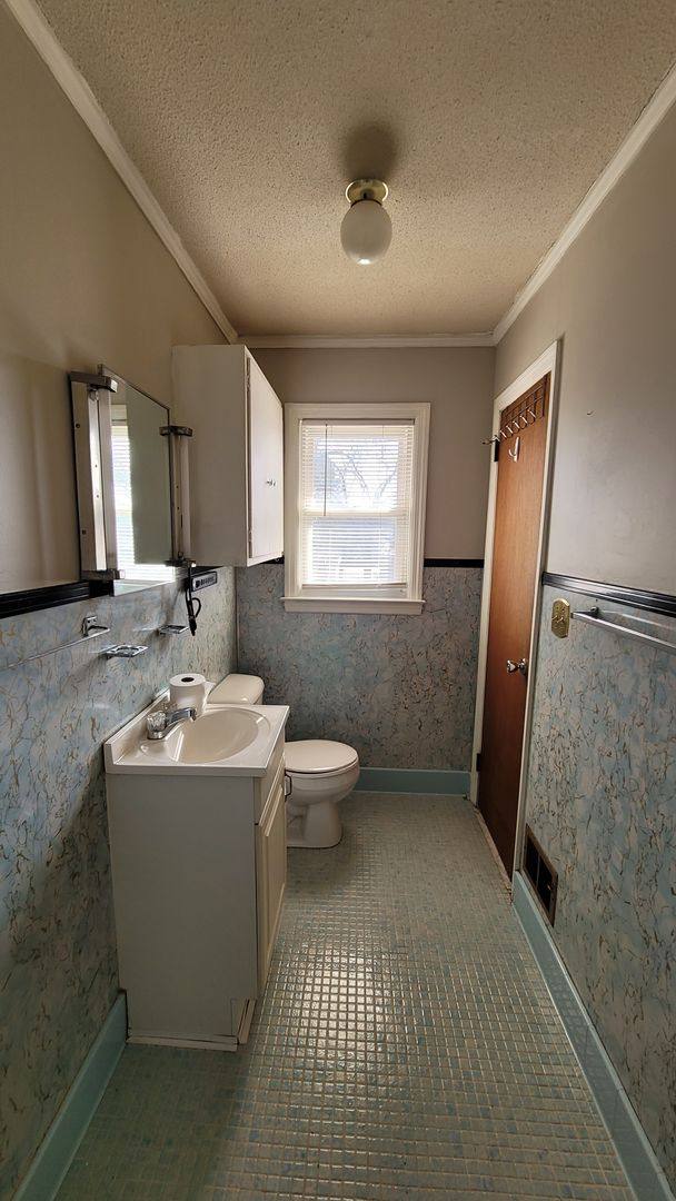 House for rent at 206 Columbia Ave, Chapin, SC 29036