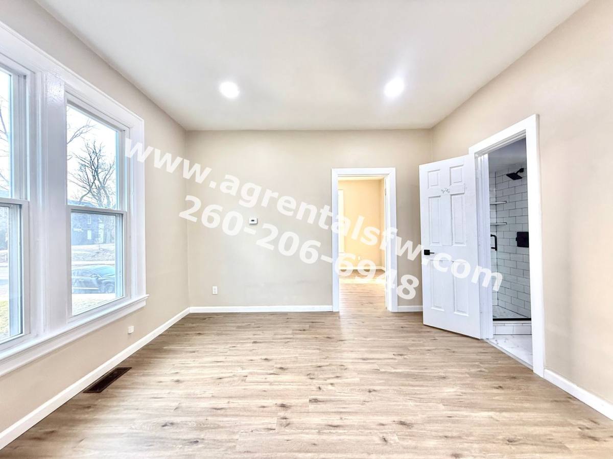 Apartment for rent at 1829 Broadway, Fort Wayne, IN 46802