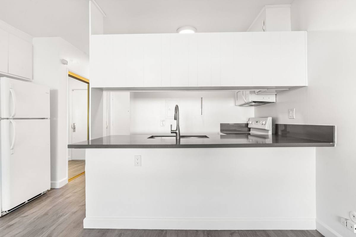 Apartment for rent at 7513 Fountain Ave, Los Angeles, CA 90046