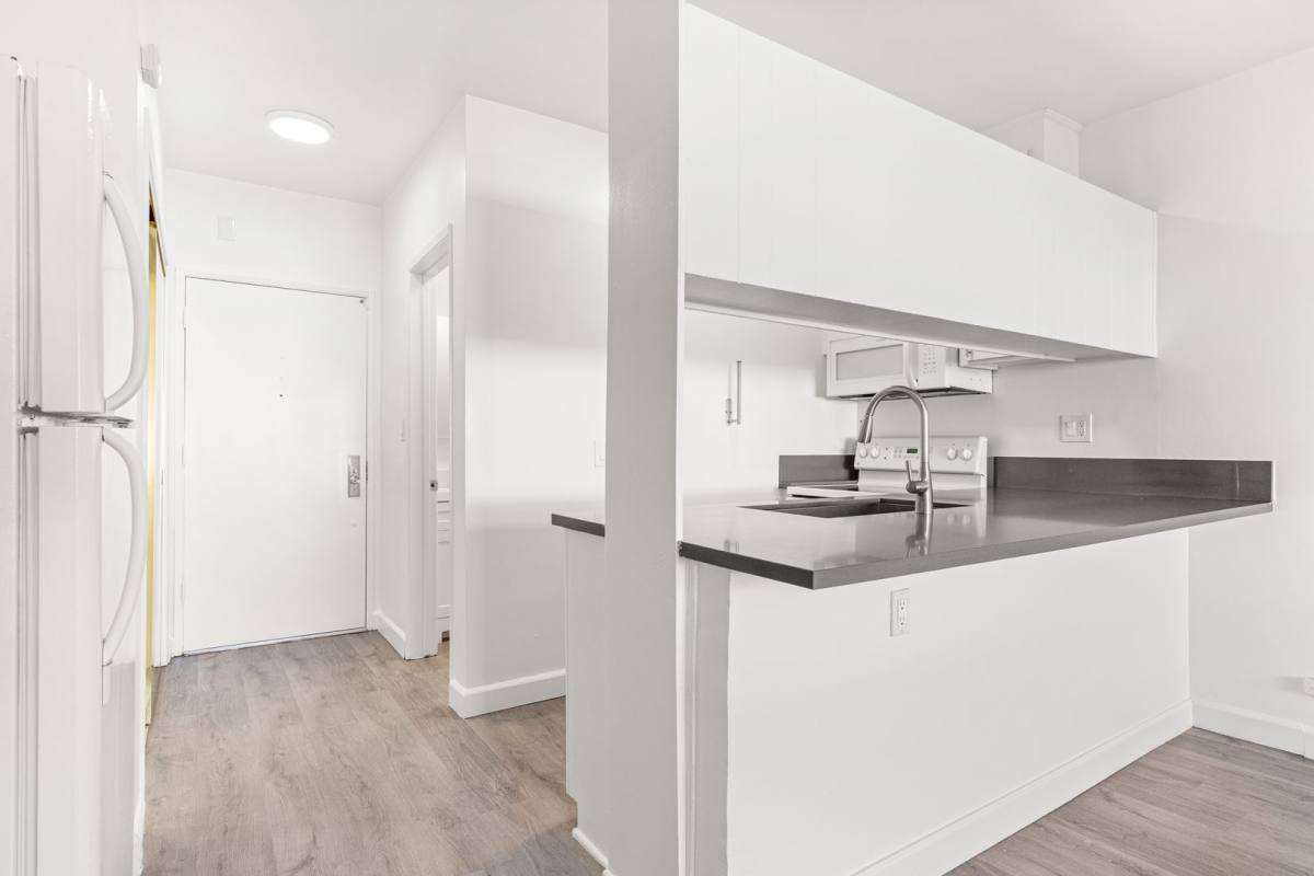 Apartment for rent at 7513 Fountain Ave, Los Angeles, CA 90046