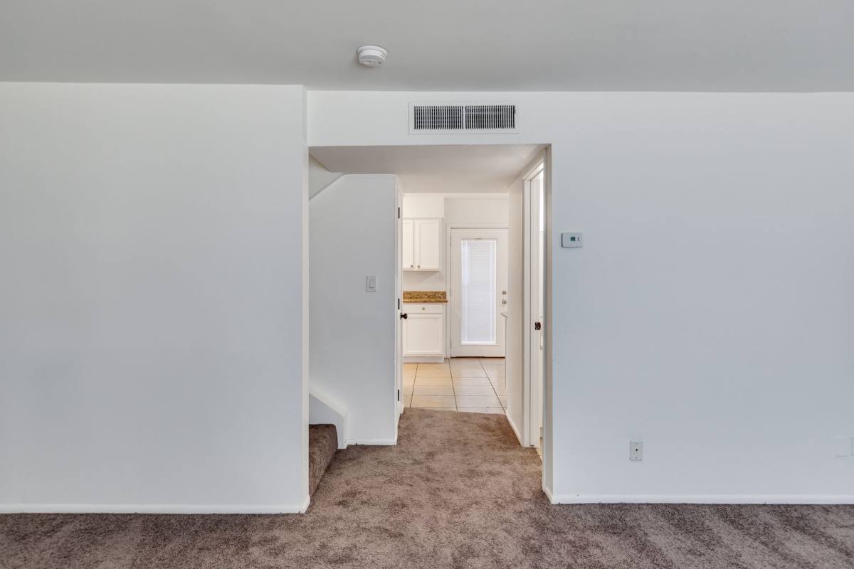 Condo for rent at 3840 N 43rd, Phoenix, AZ 85031