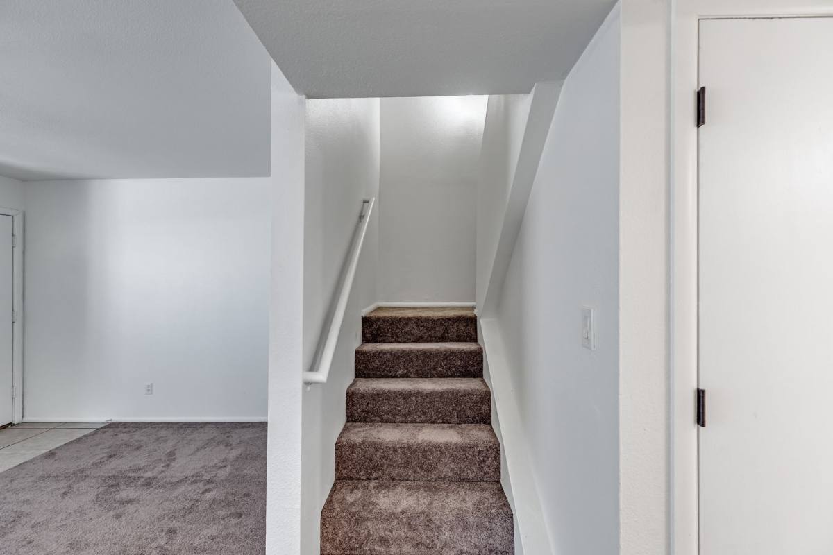 Condo for rent at 3840 N 43rd, Phoenix, AZ 85031
