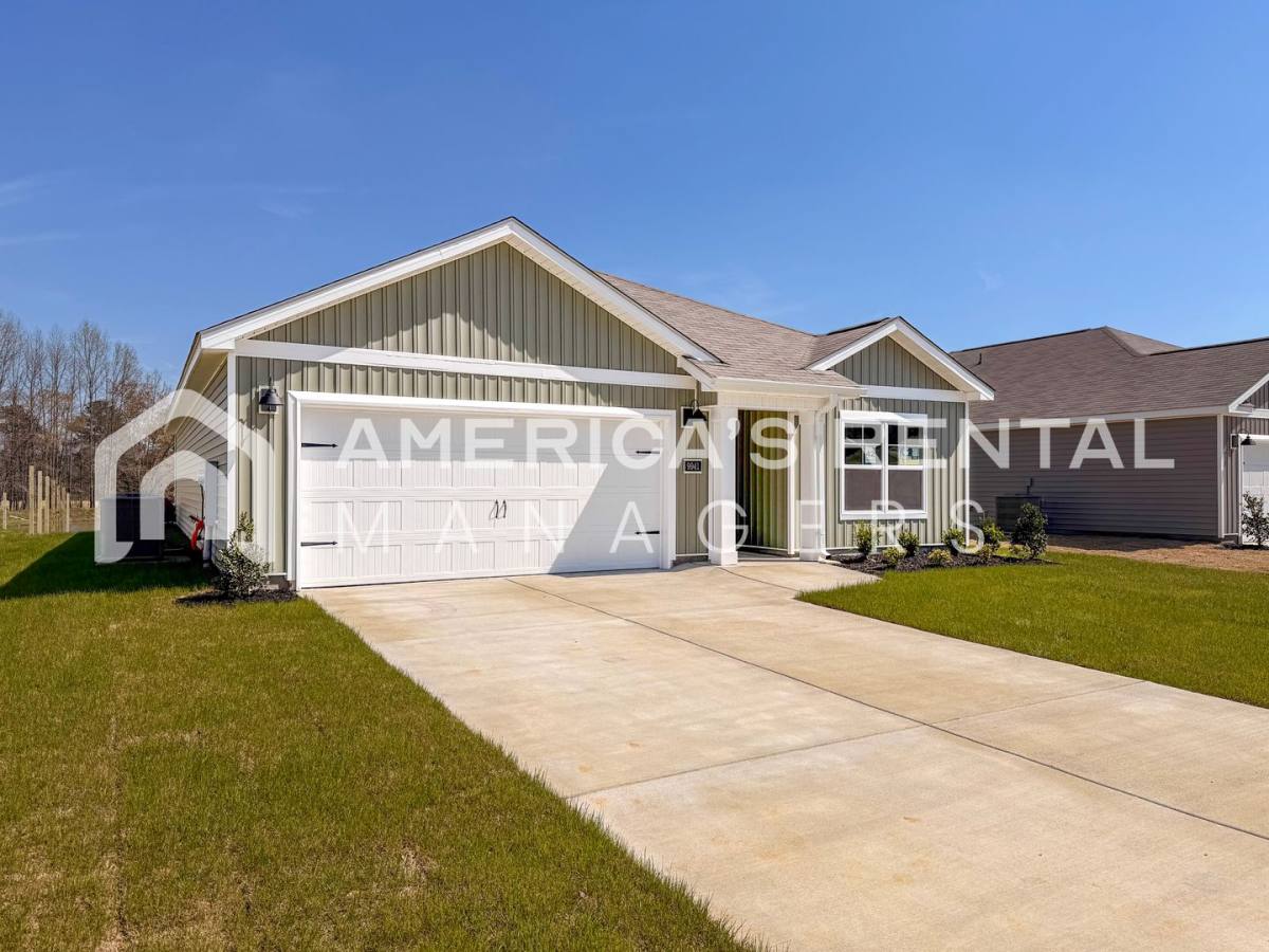 House for rent at 9941 Sequoyah Cove Dr SE, Owens Cross Roads, AL 35763