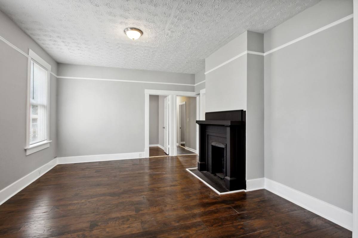 Apartment for rent at 1211 E 33rd St, Savannah, GA 31404