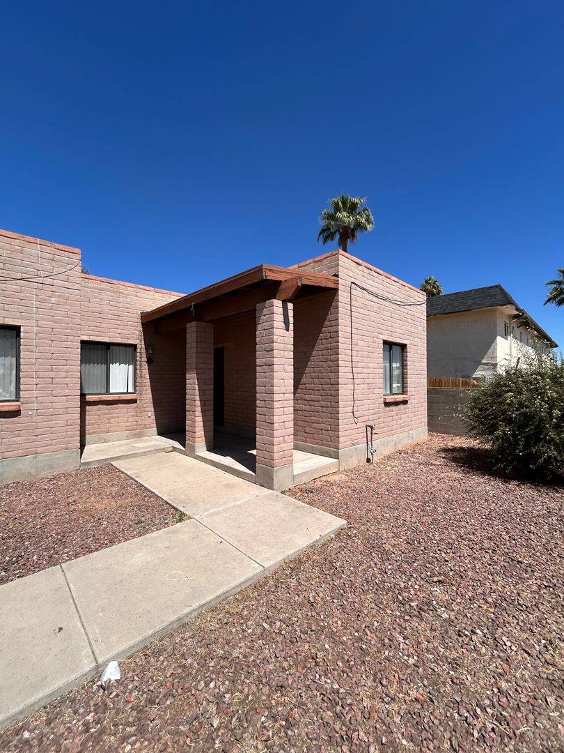 Apartment for rent at 1150 N Catalina Ave Units 1-3, Tucson, AZ 85712