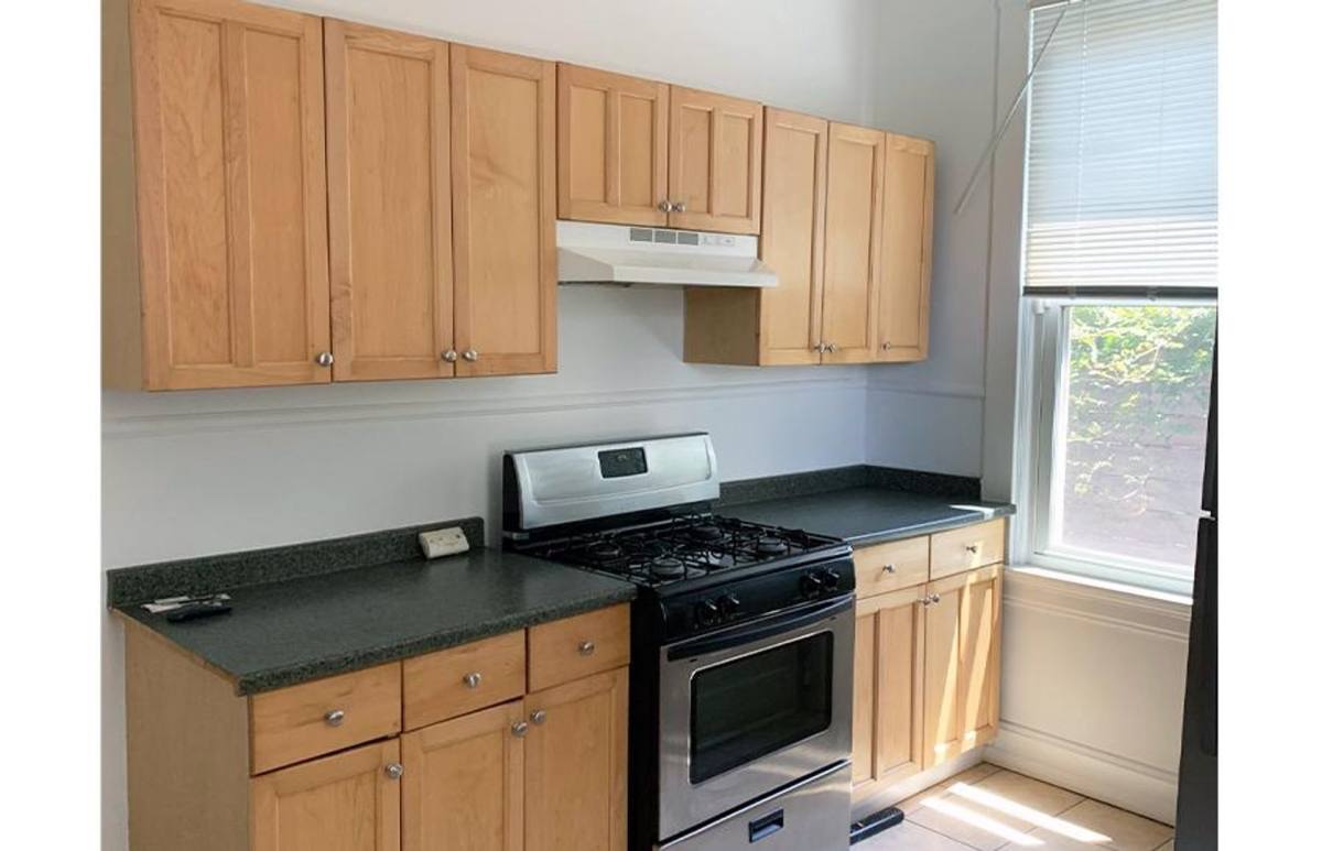 House for rent at 4125 Apple St, Cincinnati, OH 45223