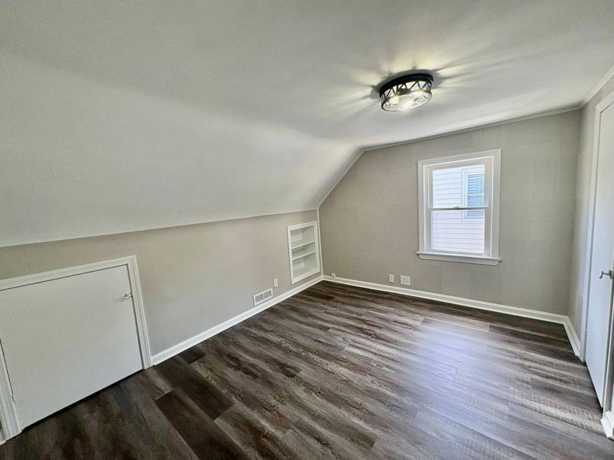 House for rent at 4165 Harwood Rd, Cleveland, OH 44121