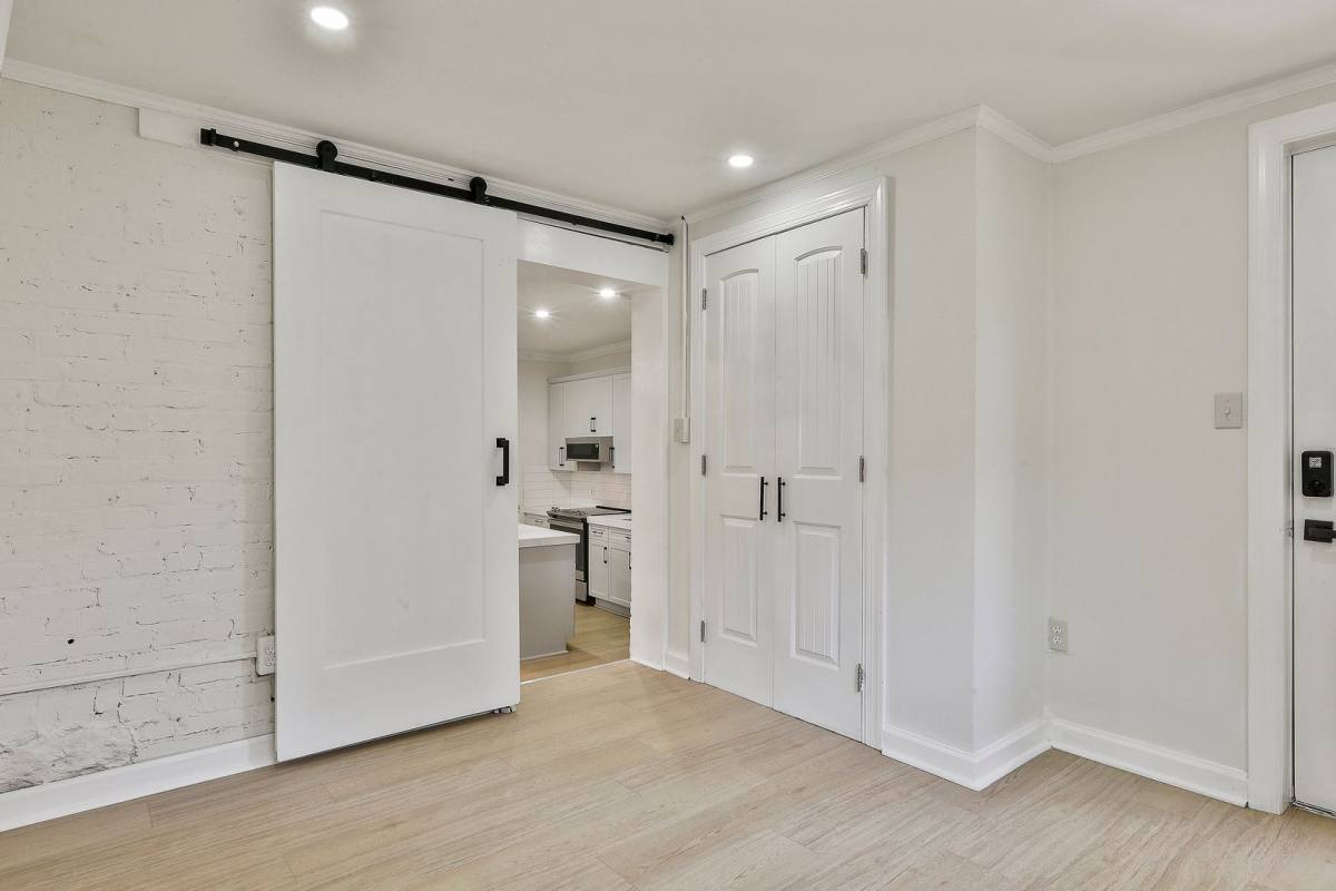 Condo for rent at 685 Argonne Ave, Atlanta, GA 30308