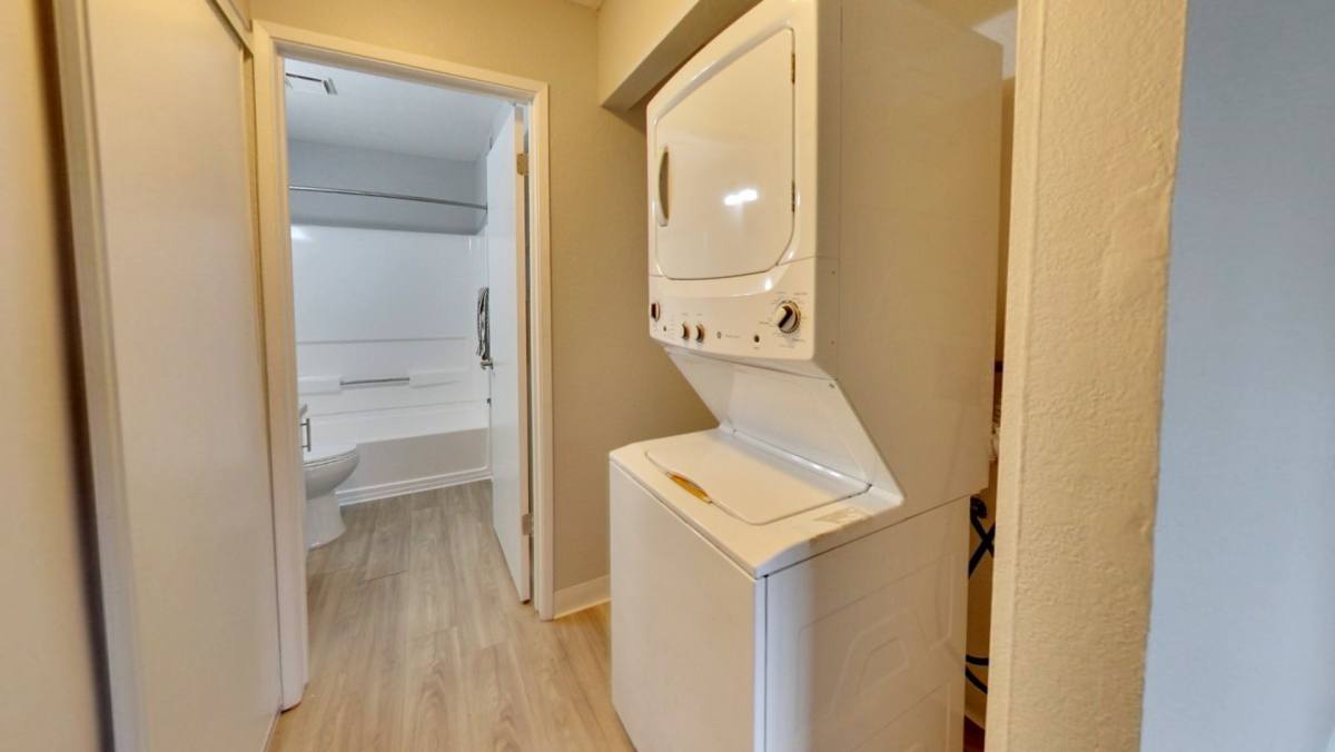 Apartment for rent at 900 143rd Ave, San Leandro, CA 94578