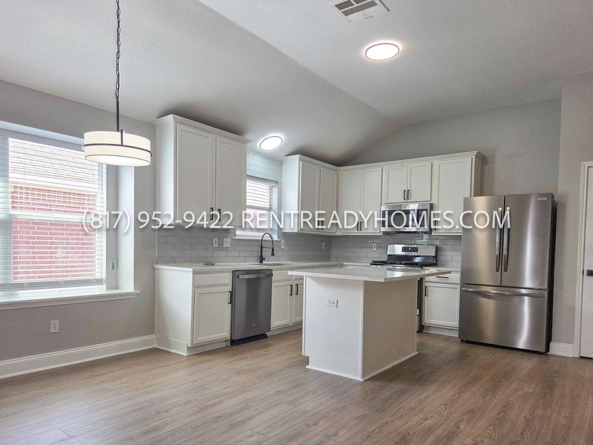 House for rent at 8339 Wesson Rd, Arlington, TX 76002