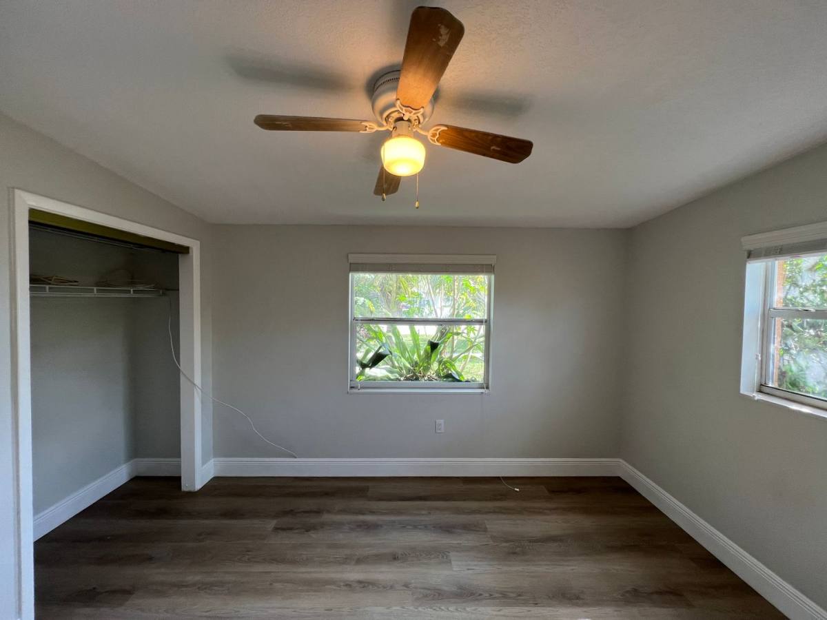 Apartment for rent at 6511 Seminole Dr, Lake Worth, FL 33462