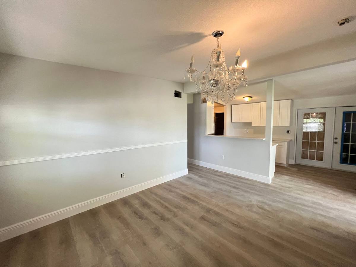 Apartment for rent at 6511 Seminole Dr, Lake Worth, FL 33462