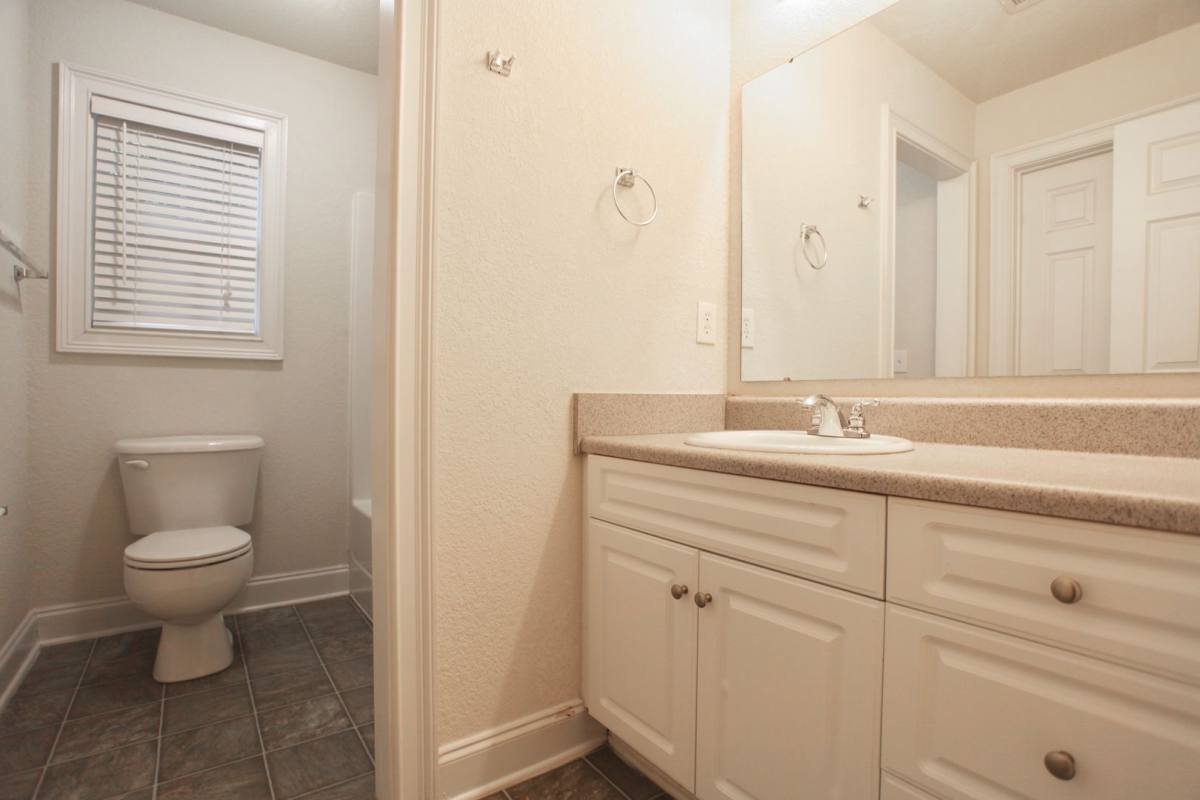 House for rent at 802 W Longleaf Dr, Auburn, AL 36830