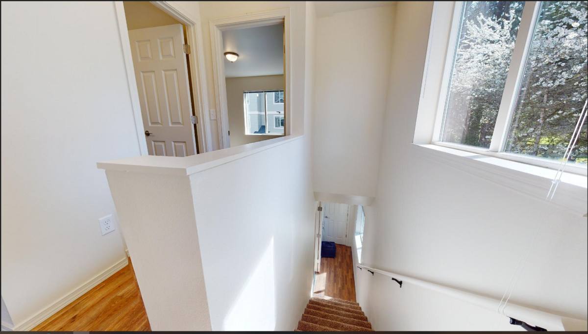 Apartment for rent at 277 Deadmond Ferry Rd, Springfield, OR 97477