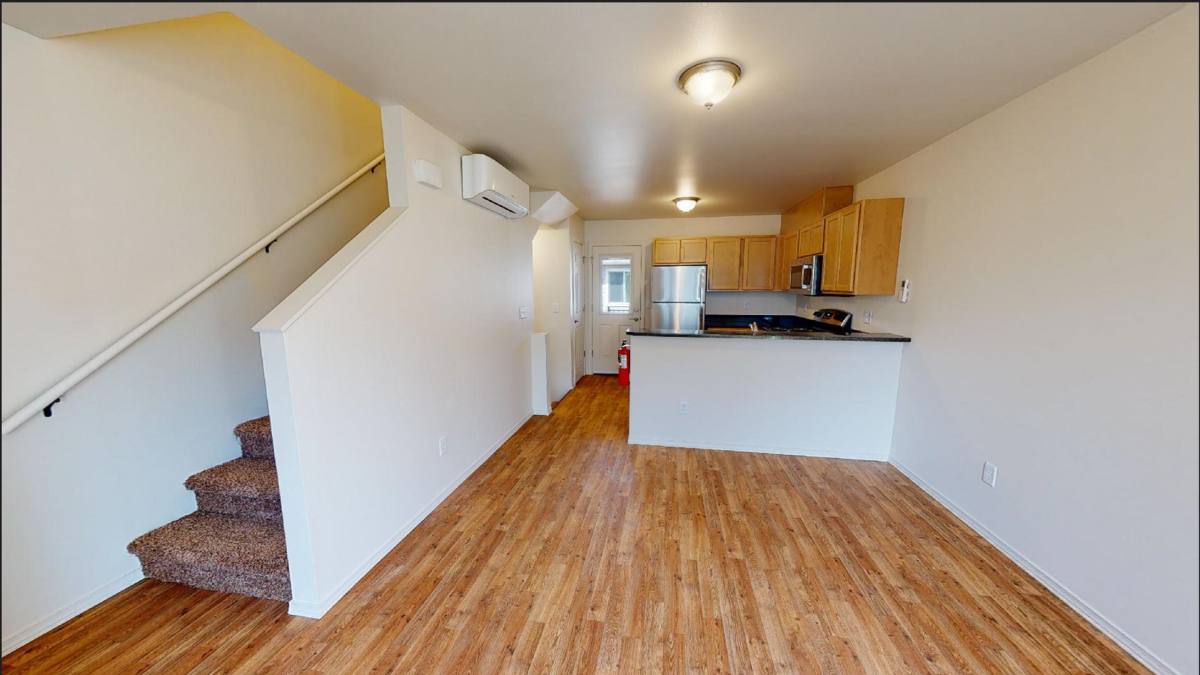 Apartment for rent at 277 Deadmond Ferry Rd, Springfield, OR 97477
