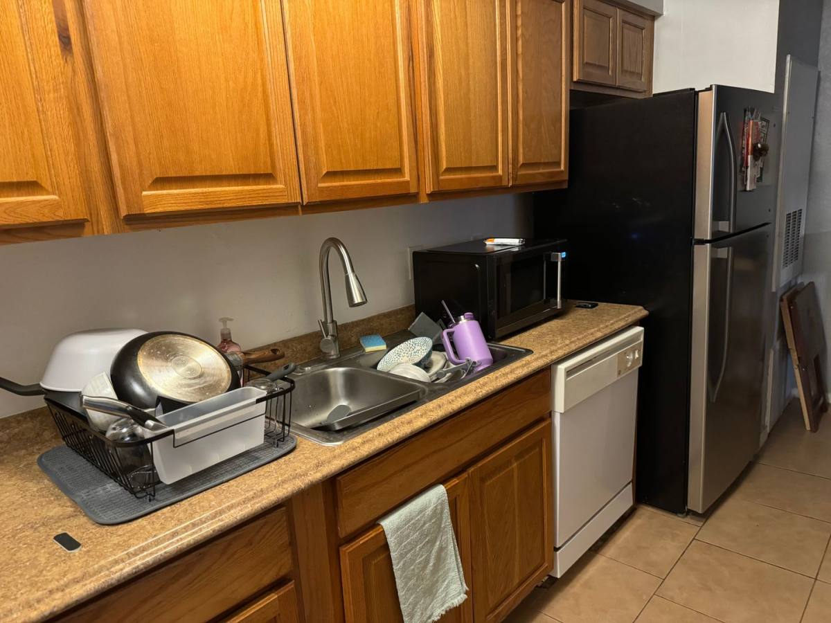 Apartment for rent at 1104 Autumn Circle, College Station, TX 77840