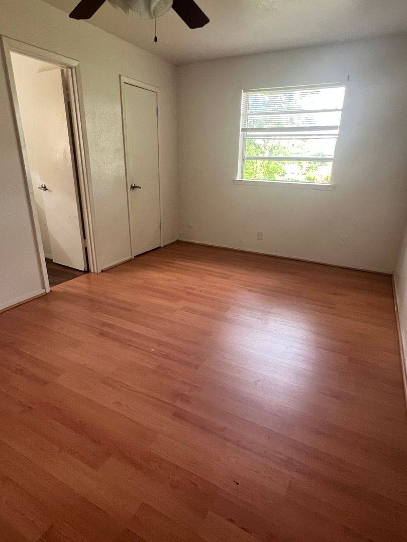 House for rent at 421 Arthur Dr, Hurst, TX 76053