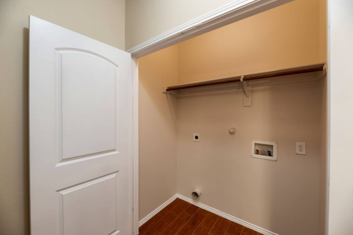 Townhouse for rent at 382 Armstrong Lane, Lavon, TX 75166