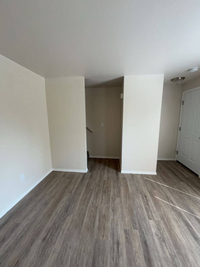 Apartment for rent at 2319 Wilson, Bellingham, WA 98225
