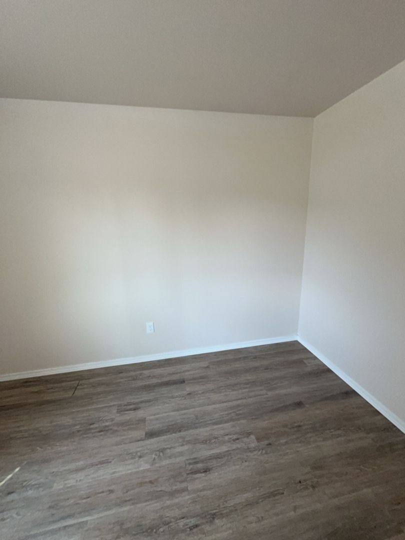Apartment for rent at 2319 Wilson, Bellingham, WA 98225