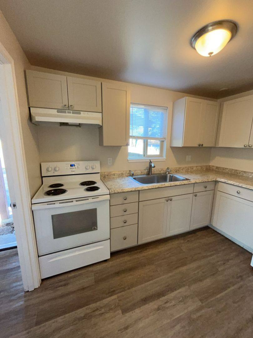 Apartment for rent at 2319 Wilson, Bellingham, WA 98225