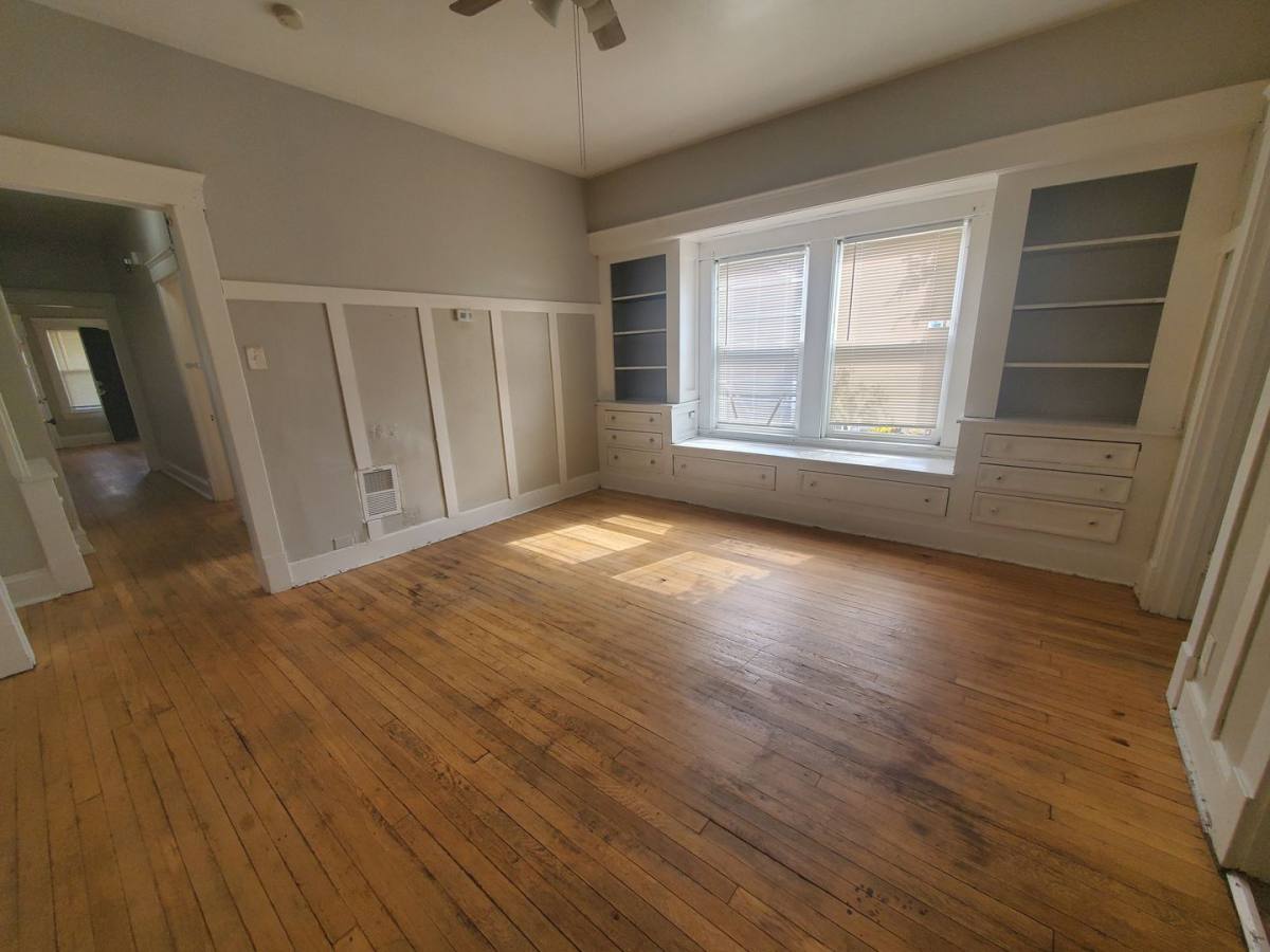 Apartment for rent at 1446 E 115 #4, Cleveland, OH 44108