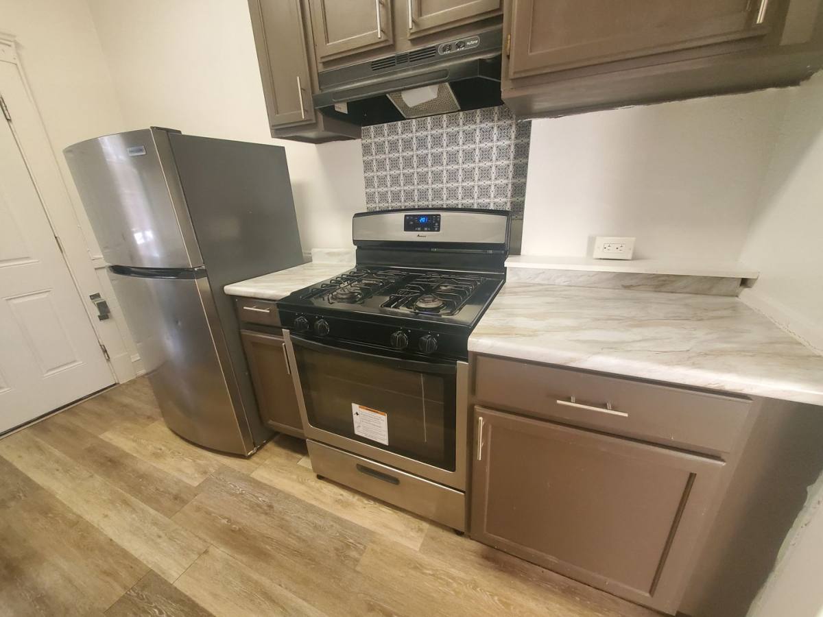 Apartment for rent at 1446 E 115 #4, Cleveland, OH 44108
