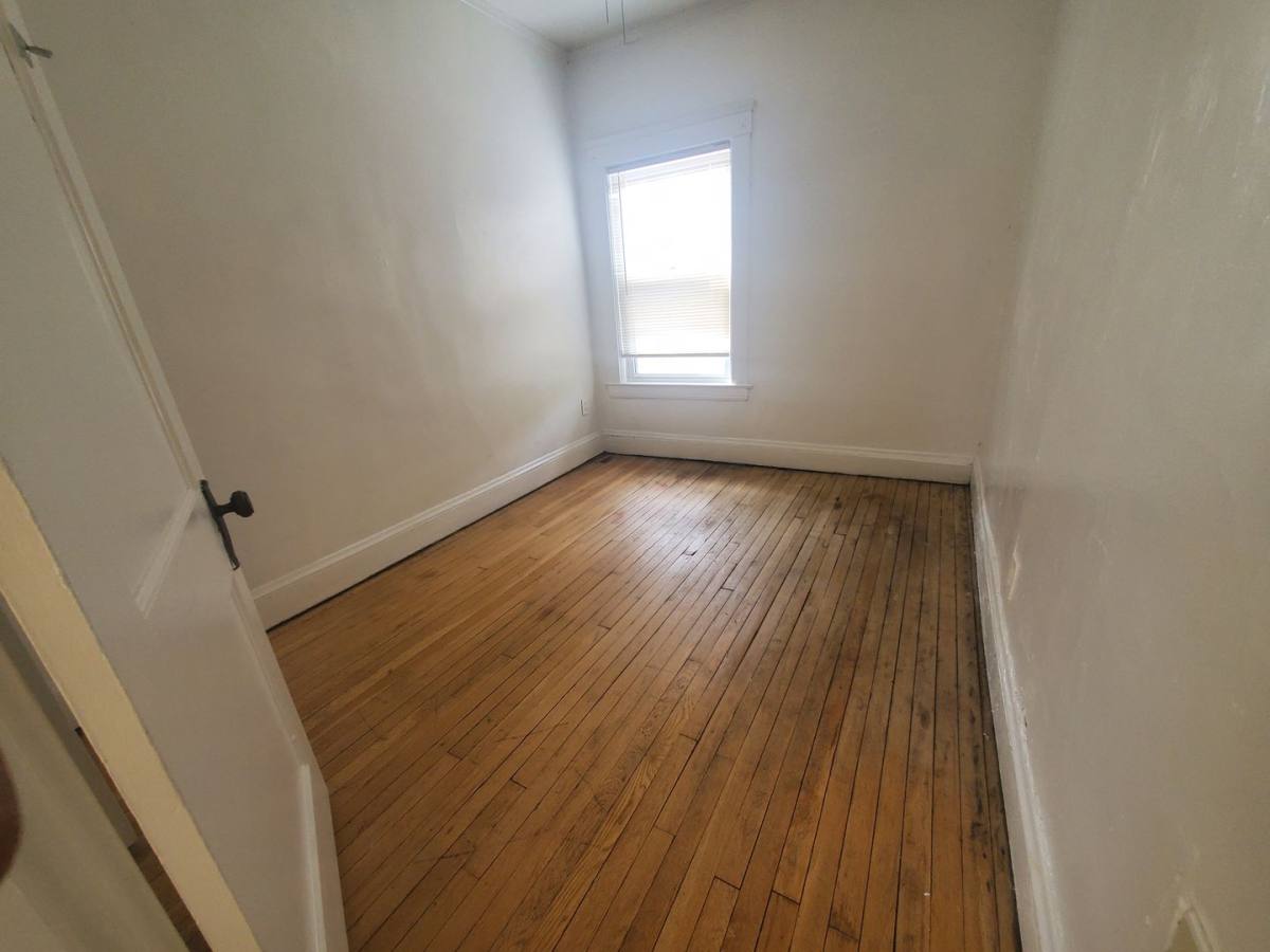 Apartment for rent at 1446 E 115 #4, Cleveland, OH 44108
